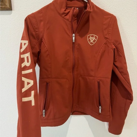 Ariat Women Softshell Jacket Orange and gold jacket from Ariat - Picture 3 of 4